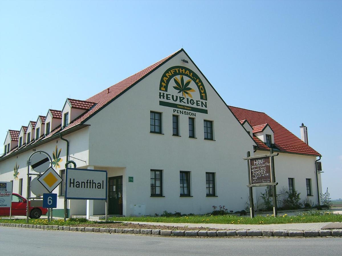 Hanfthal-Hof Лаа ан дер Тая Екстериор снимка